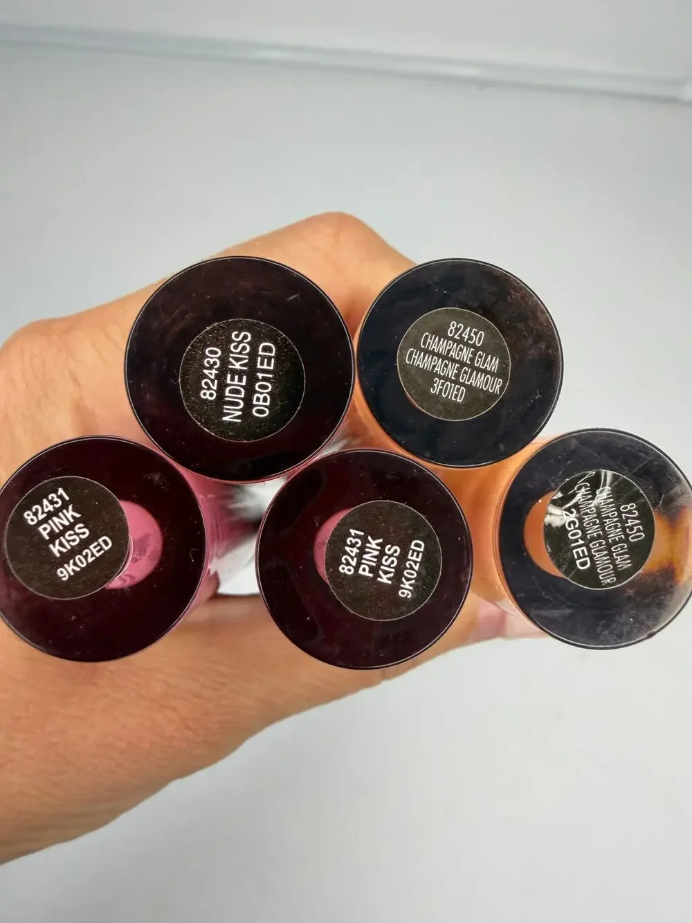 e.l.f. Lip Plumping Gloss Tinted Lip Oil 5 Pink Kiss Nude Kiss Champagne Glam